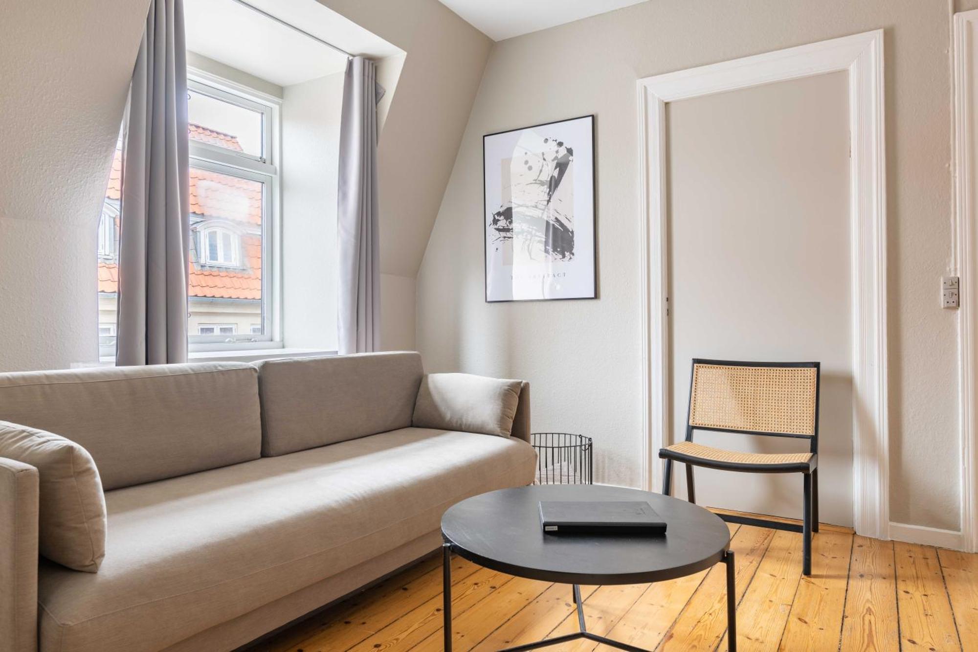 Rustic & Cozy 2Br In Heart Of Cph City By Stroget Kopenhag Dış mekan fotoğraf